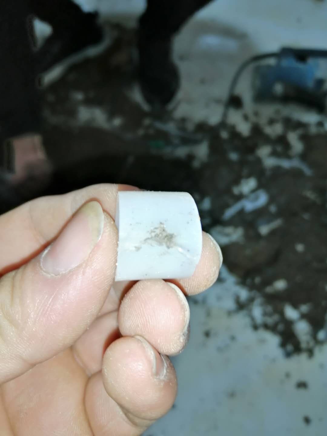 新源地暖测漏，地暖漏水检测，暖气漏水检测